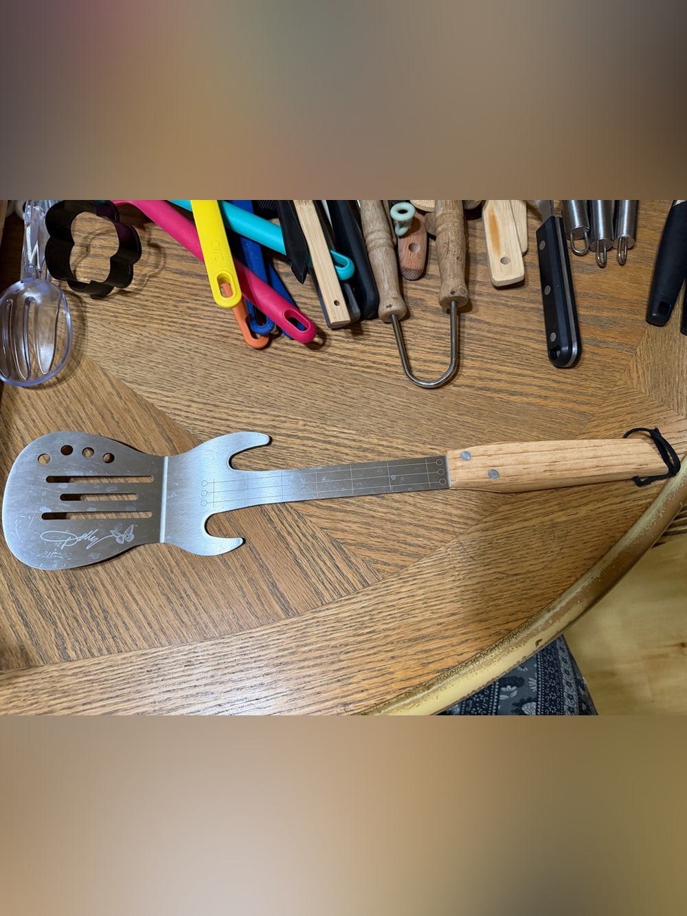Dolly Parton Guitar Spatula — used